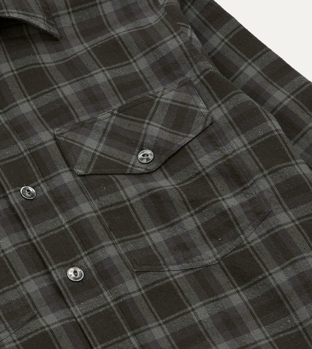 Drake's Grey Check Cotton-Silk Two-Pocket Long Point Collar Work Shirt