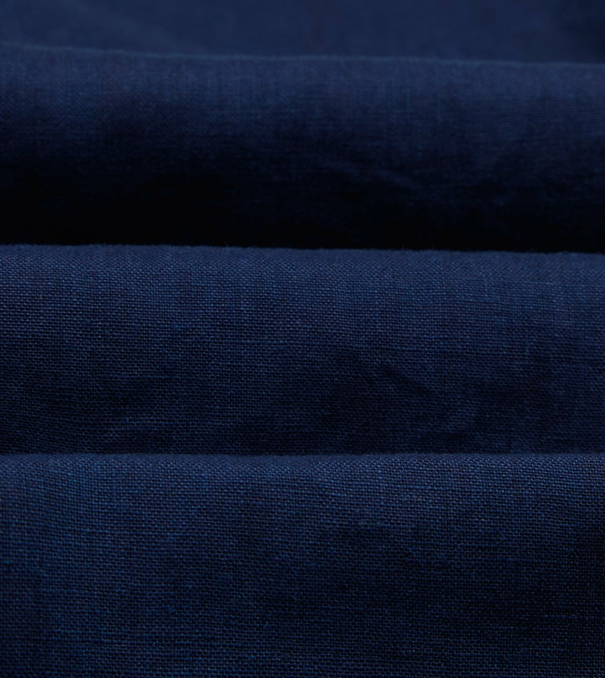 Drake's Indigo Linen Two-Pocket Long Point Collar Work Shirt