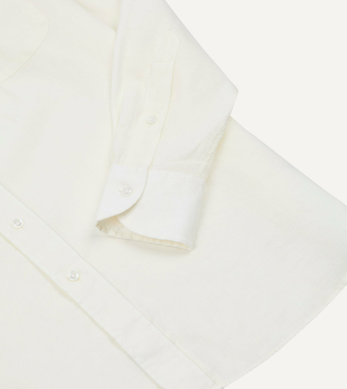Drake's White Linen Button-Down Collar Shirt