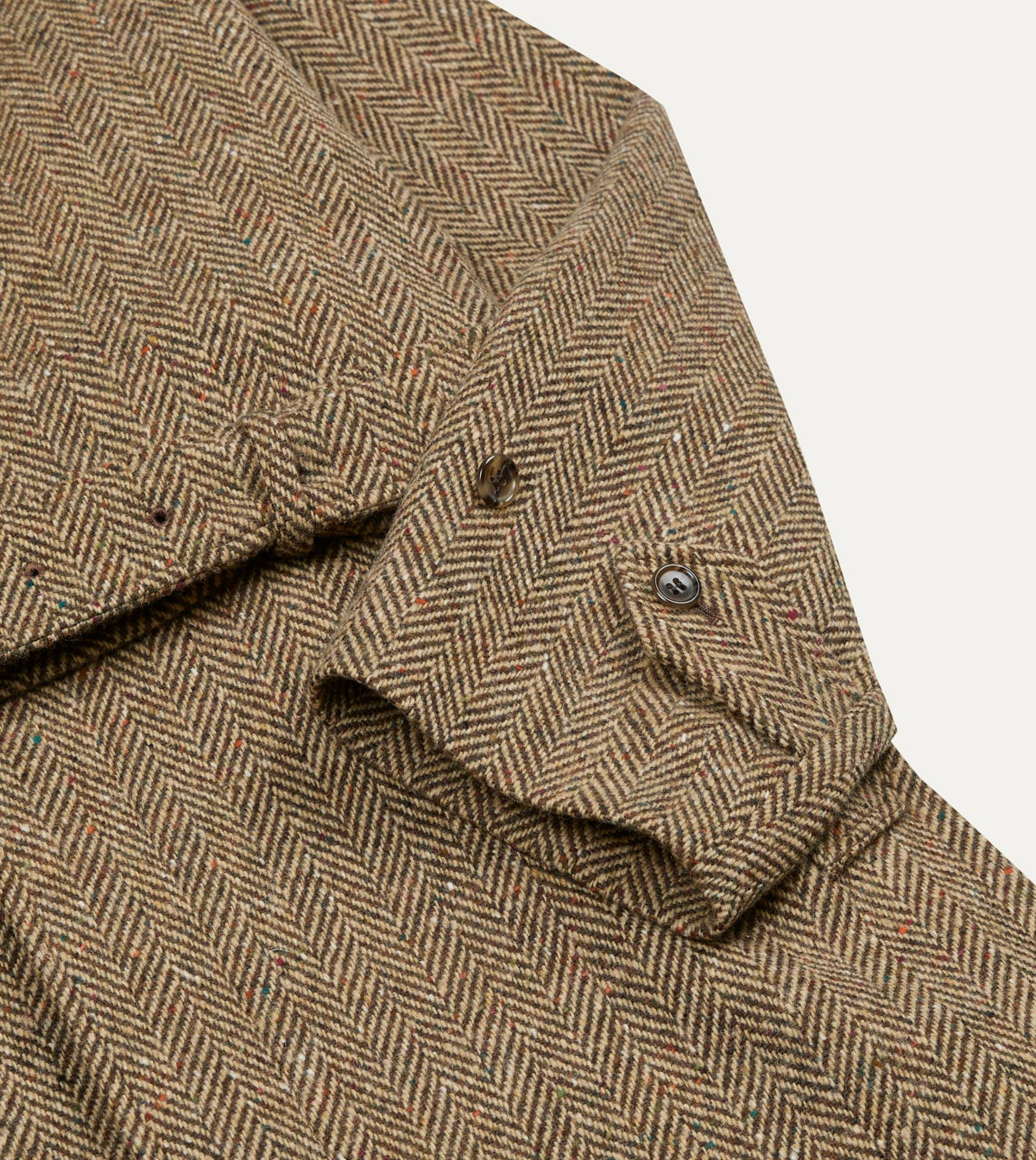 Drake's BEAMS F & Drake’s Tweed Raglan Overcoat