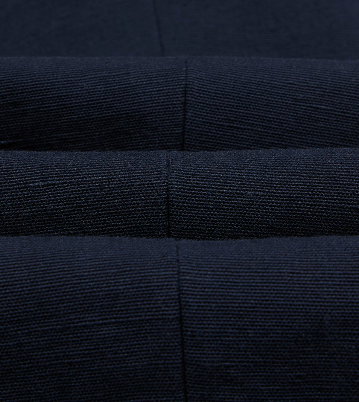 Drake's Navy Linen-Cotton Single-Pleat Trouser