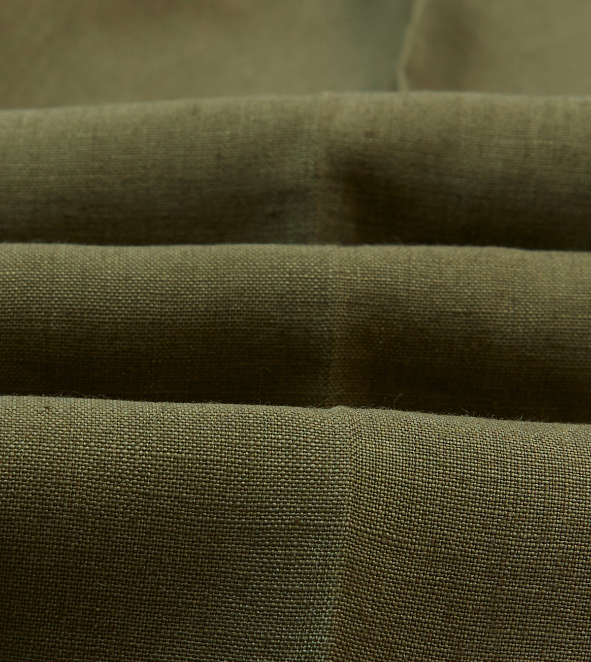 Drake's Olive Irish Linen Single Pleat Trouser