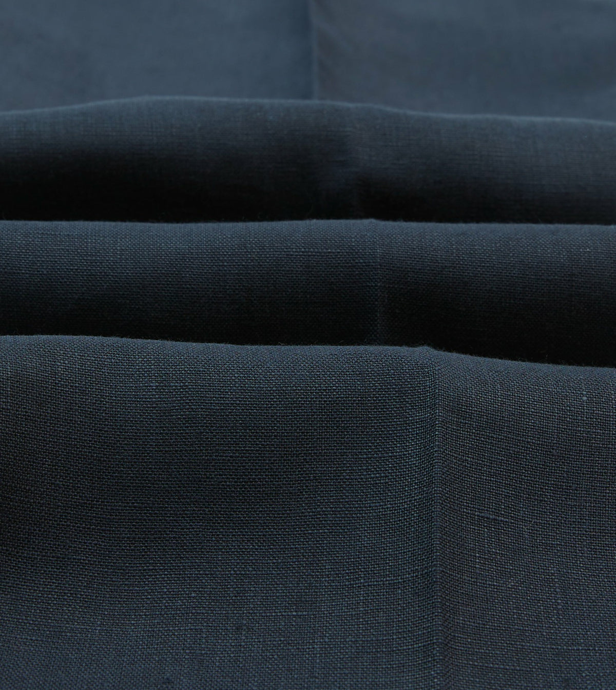 Drake's Navy Irish Linen Single Pleat Trouser