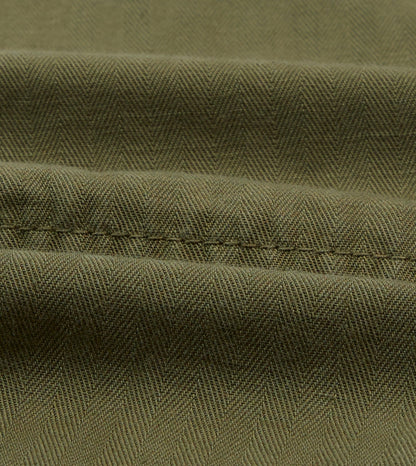 Drake's Olive Cotton-Linen Herringbone Fatigue Shorts
