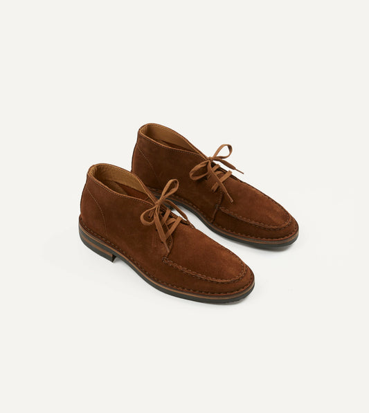 Drake's Crosby Moc-Toe Chukka Boot Light Brown Roughout Suede with Rubber Sole
