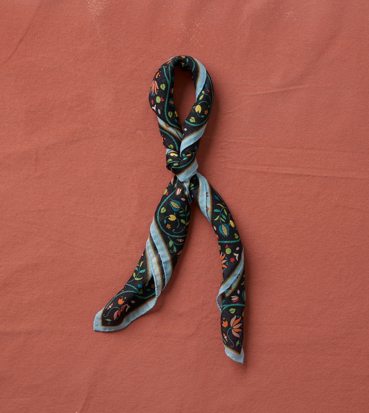Drake's Navy Tiger Garden Print Wool-Silk Bandana